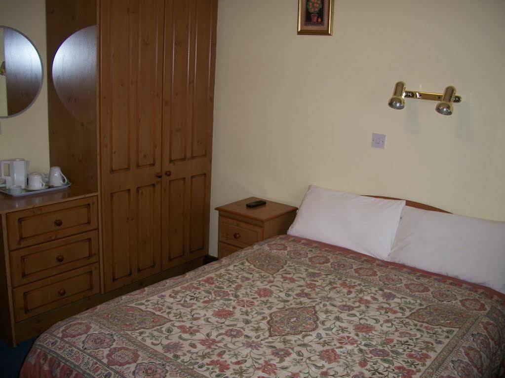 Seashore Lodge Guesthouse Galway Zewnętrze zdjęcie